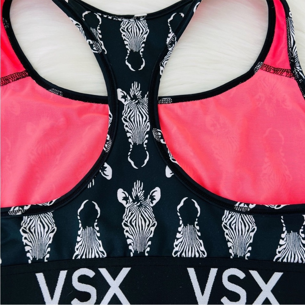 Victoria’s Secret VSX Sports Bra Large - Picture 8 of 10
